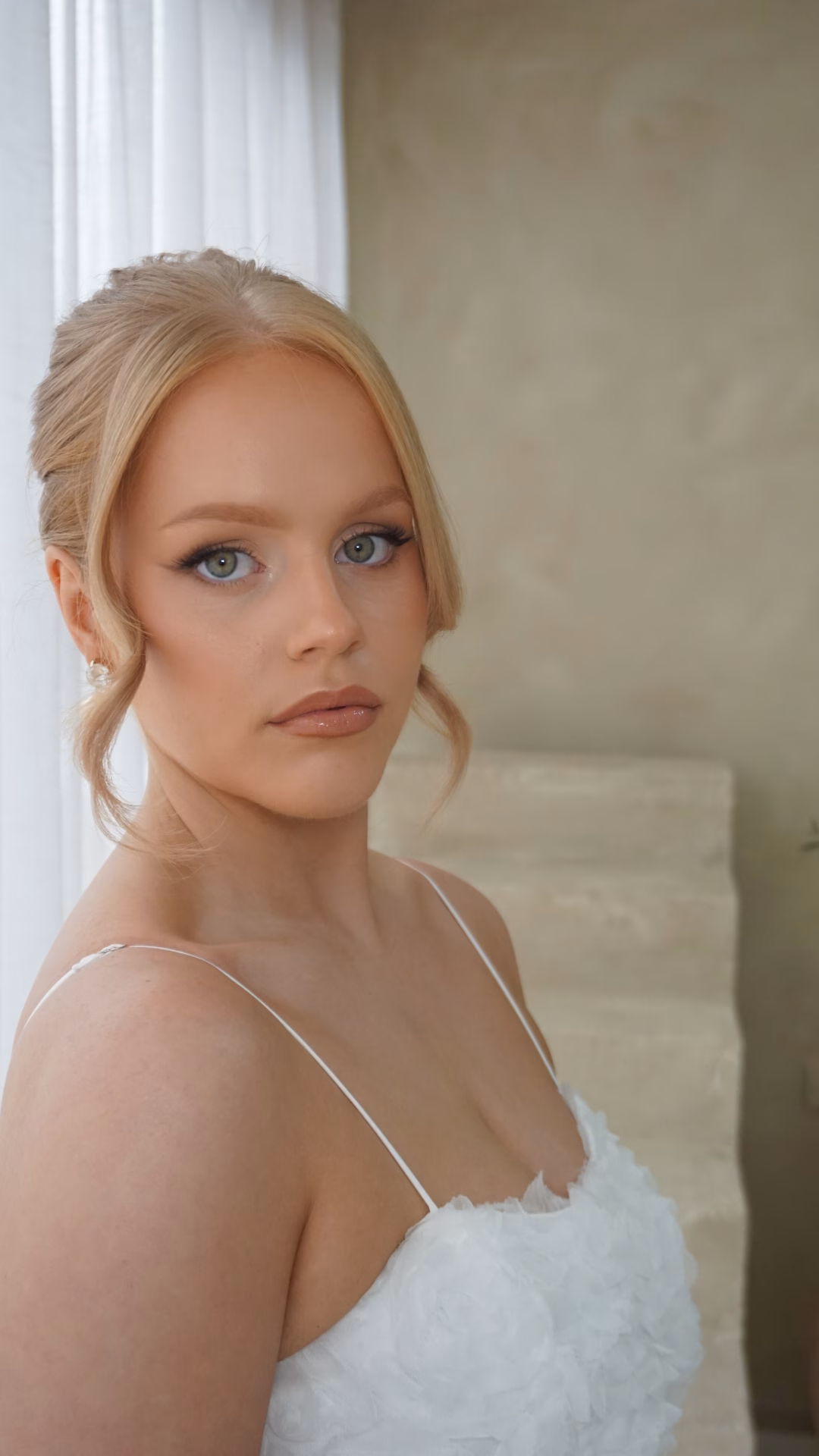 Editorial makeup by Ann-Marie Kriston — Ella Bruns