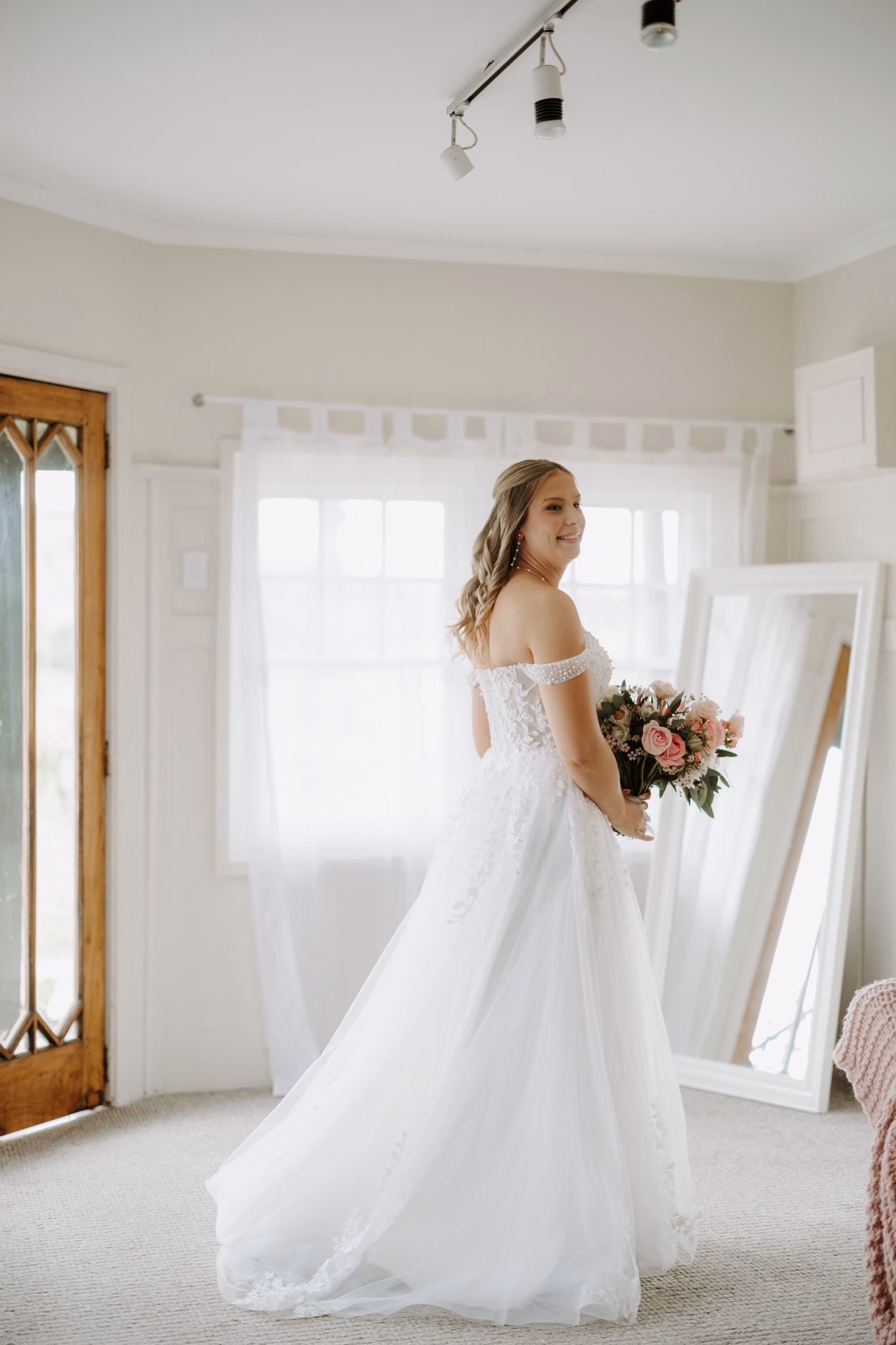Bridal makeup by Ann-Marie Kriston - Samantha